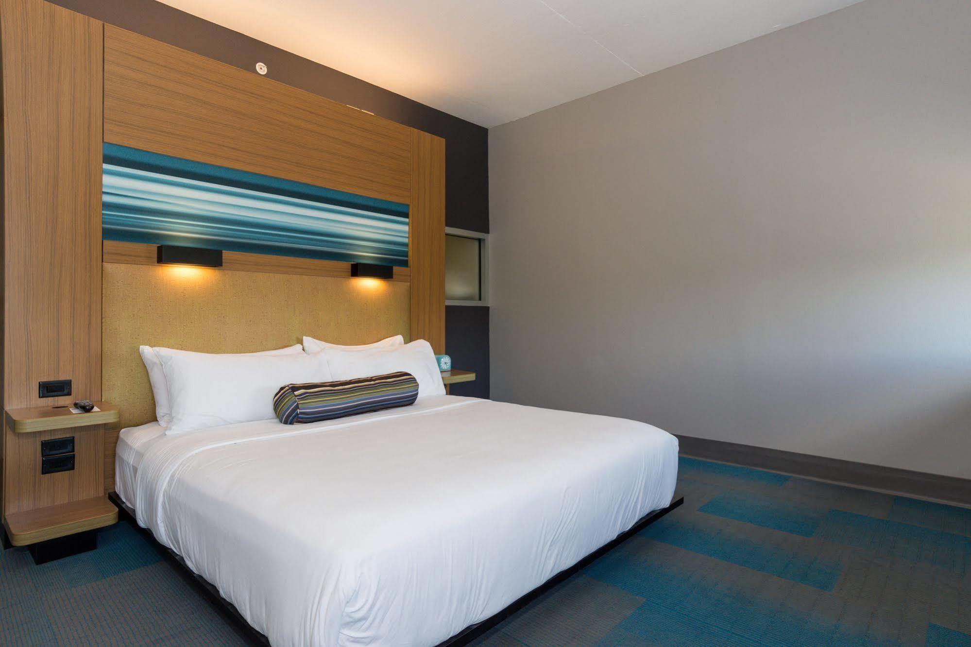 Hotel Aloft Charleston Airport And Convention Center à North Charleston Extérieur photo